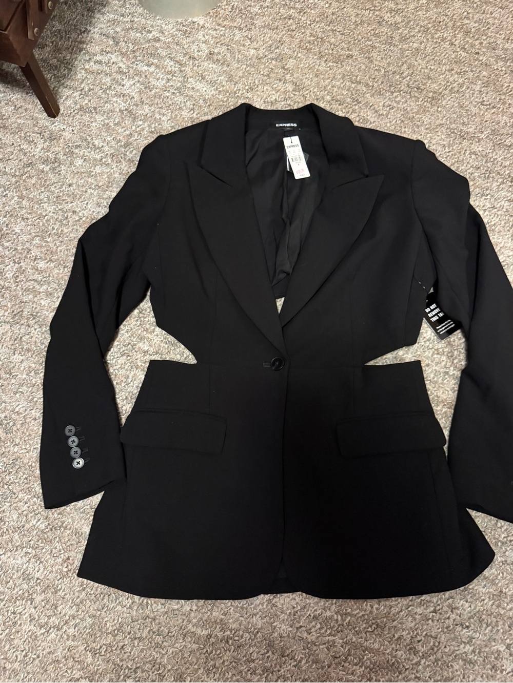 Express Women’s Black Tailored Single-Button Cut-out Blazer size medium NWT